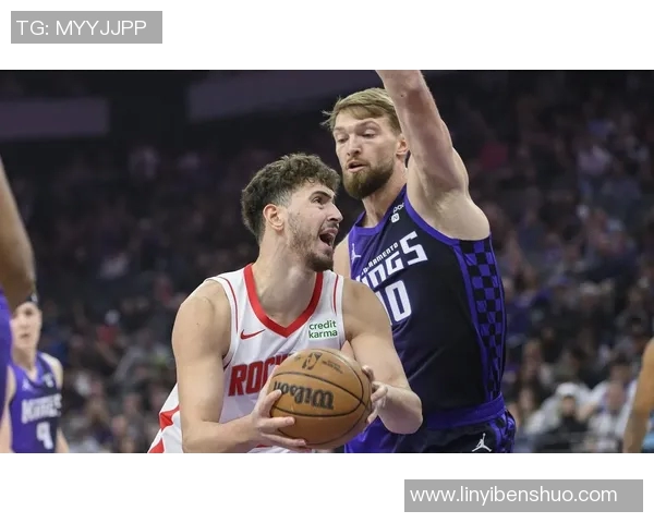 火箭队与湖人队激战正酣谁能在NBA赛场上笑到最后