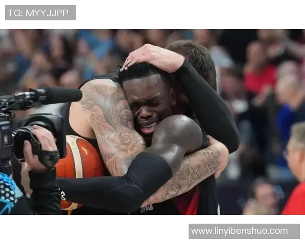 丹尼斯施罗德的篮球之路与职业生涯的精彩瞬间回顾 丹尼斯施罗德的篮球之路与职业生涯的精彩瞬间回顾