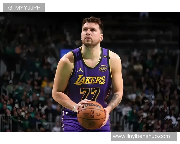 东契奇狂砍73分刷新现役得分纪录独行侠力克太阳终结其11连胜之路